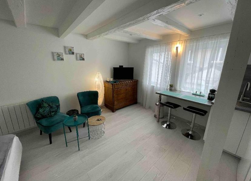 Esprit Romantique Mulhouse Bagian luar foto